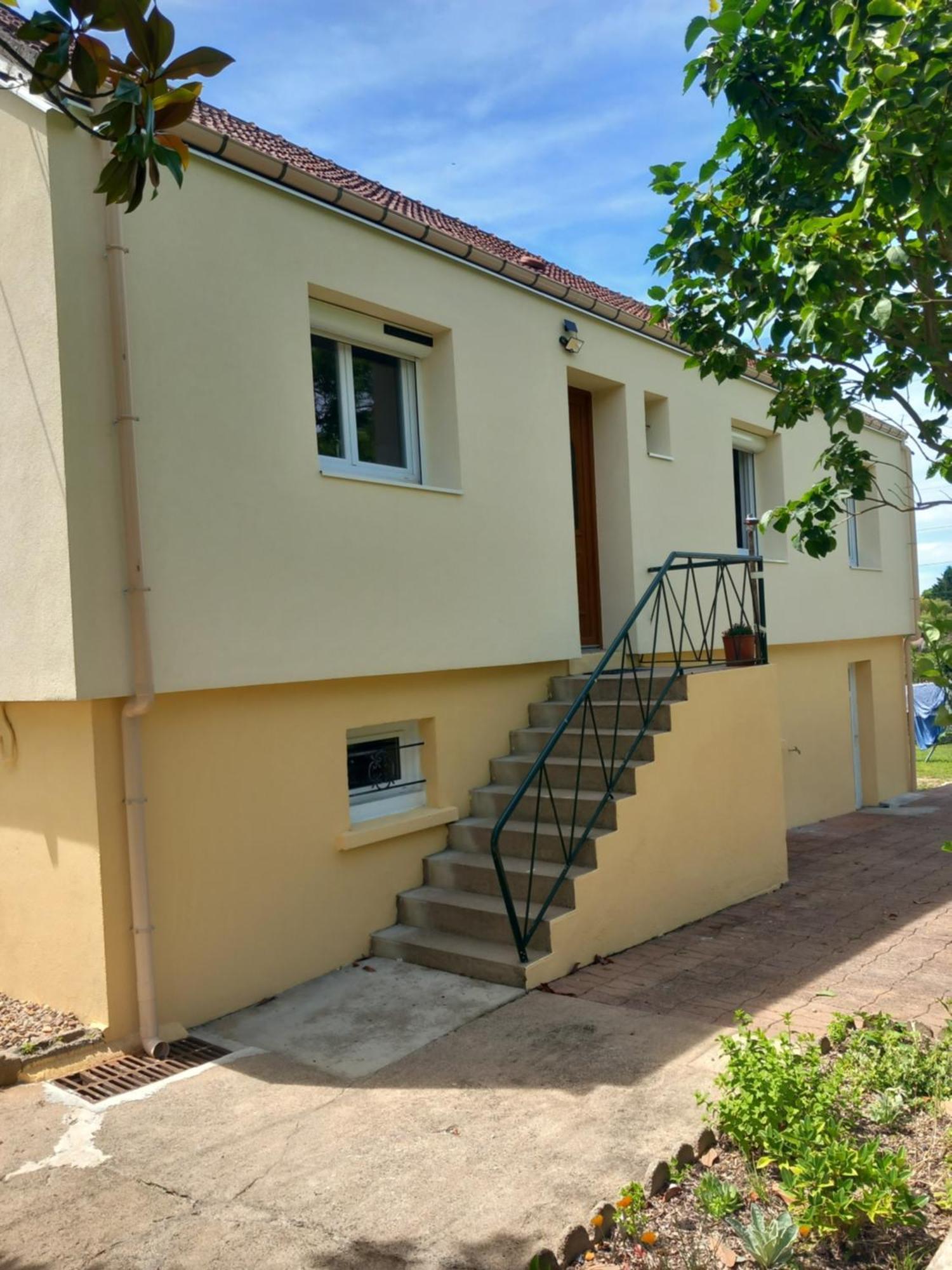Les Cyclamens 1 Apartment Cosne-Cours-Sur-Loire Ngoại thất bức ảnh